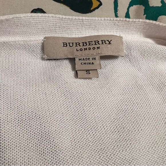 Burberry London Cardigan - Picture 5 of 8